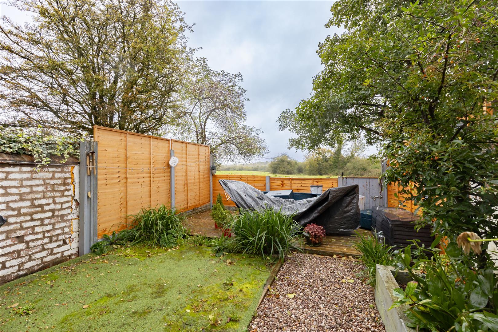 2 bed property in Leyland Road, Preston